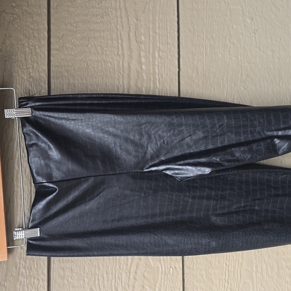 Nasty Gal Croc Faux Leather Leggings 6 NWOT - Picture 12 of 13